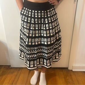 Jacqui E Black and White Geometric Patterned Midi Skirt